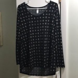 NWT LuLaRoe Lynnae in Medium